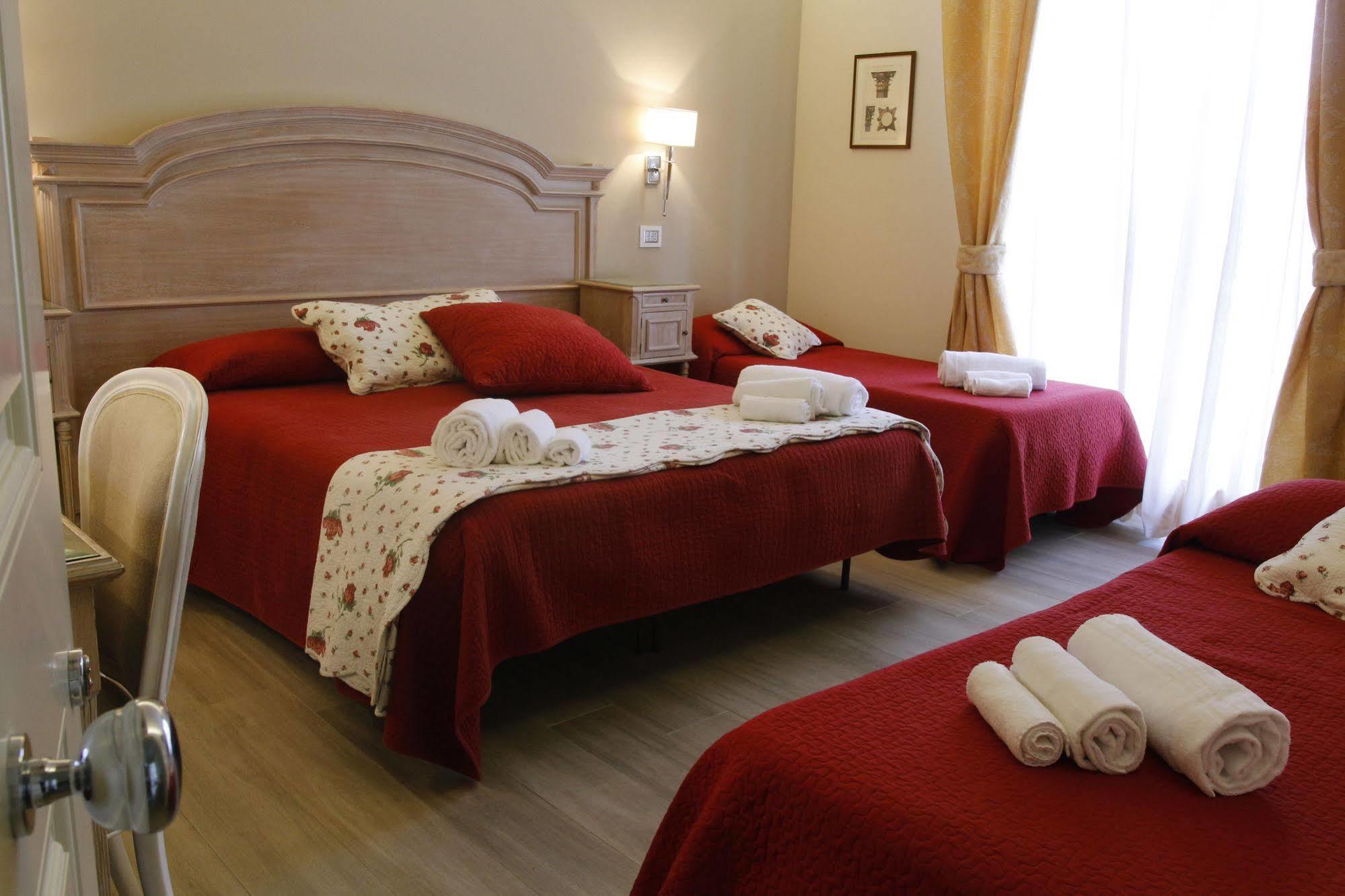 Hotel Villa Margherita Quercianella Esterno foto