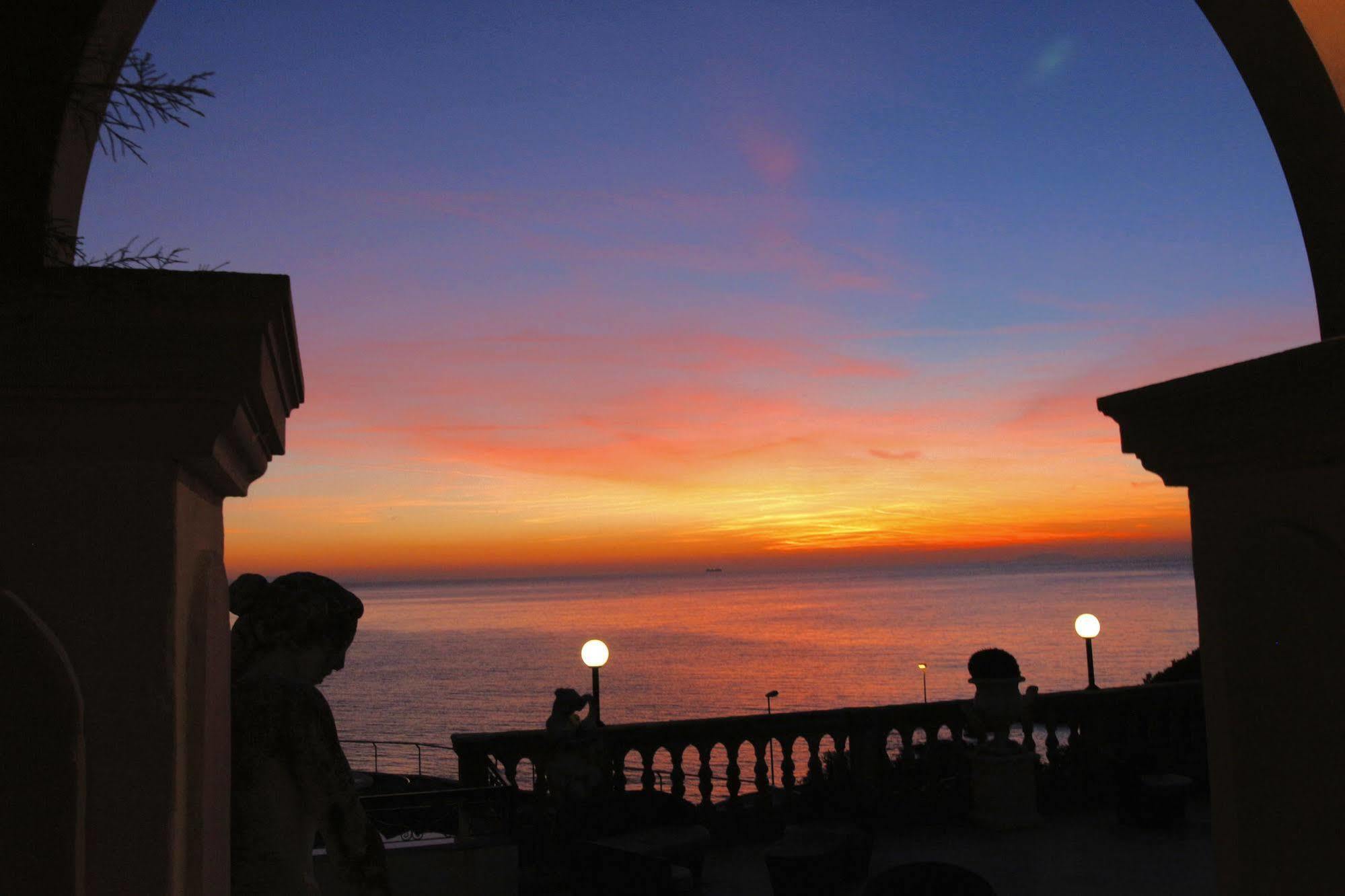 Hotel Villa Margherita Quercianella Esterno foto