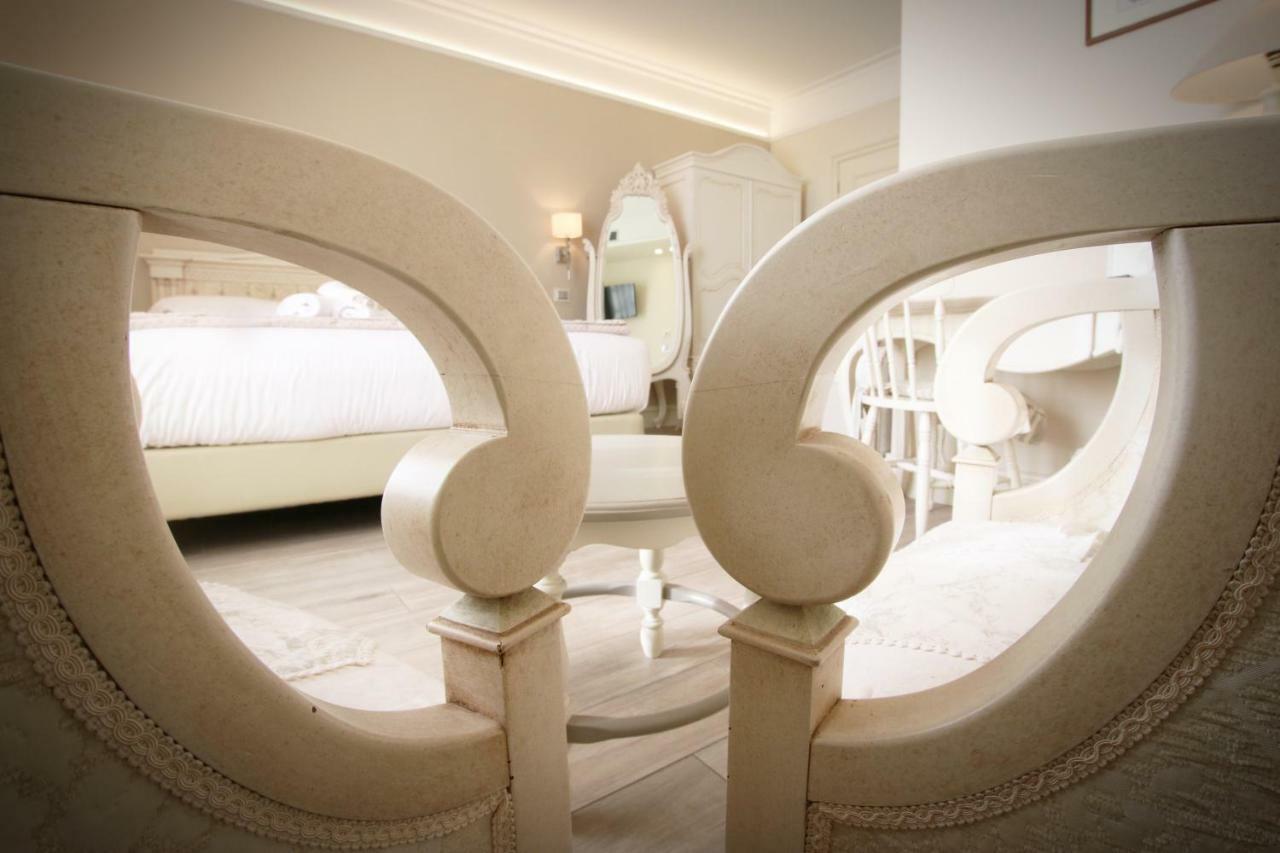 Hotel Villa Margherita Quercianella Esterno foto