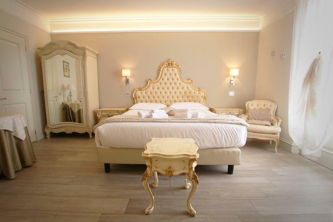 Hotel Villa Margherita Quercianella Esterno foto